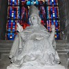 Monument de Mgr Belmas dans la cathédrale de Cambrai