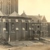1898 chevet de l'église et nouvelle hôtellerie accollée à l'ancienne