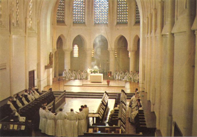 Eglise restaurée et concélébration, 1981