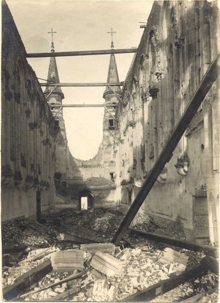 1918 : l'Eglise éventrée